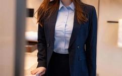 被对象抱到墙上撞到哭的已赞回答